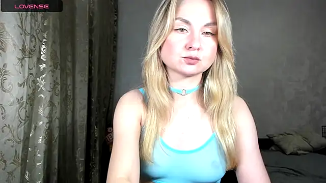 Snapshot of kelly_copperfield chatting on 09-09-25, 05:56 kelly copperfield online show from 09-09-25, 05:56