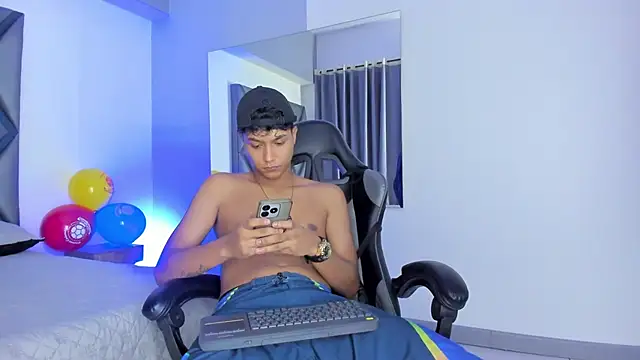 sebastiann 04 online show from 06-30-26, 07:26