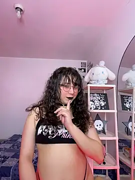 Snapshot of Doll_Morte chatting on 07-09-26, 03:38 Doll Morte online show from 07-09-26, 03:38