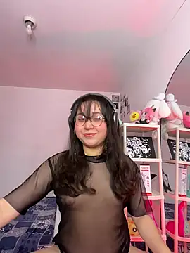 Snapshot of Doll_Morte chatting on 07-12-26, 03:47 Doll Morte online show from 07-12-26, 03:47