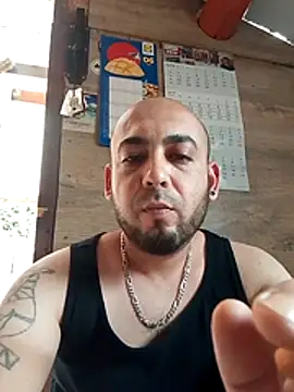 Snapshot of Baszos341992 chatting on 07-17-26, 02:45 Baszos341992 online show from 07-17-26, 02:45