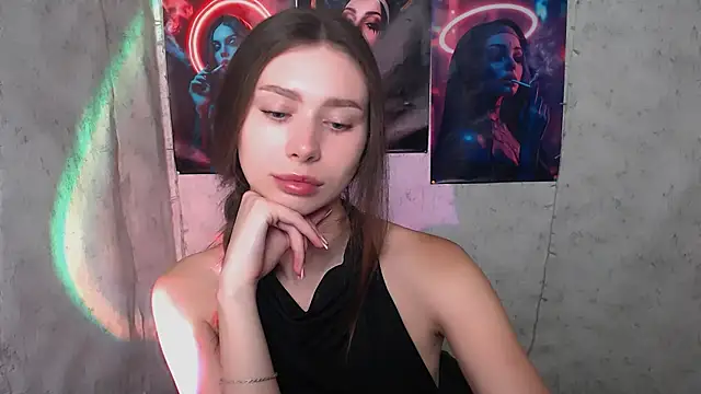 EvaMuur7 online show from 07-20-26, 05:00