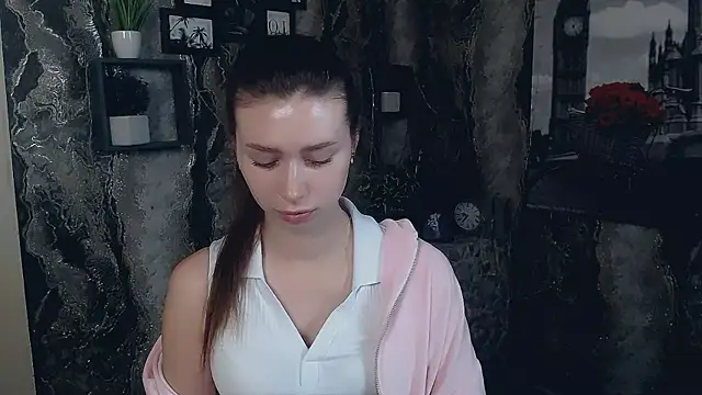 EvaMuur7 online show from 07-22-26, 04:59