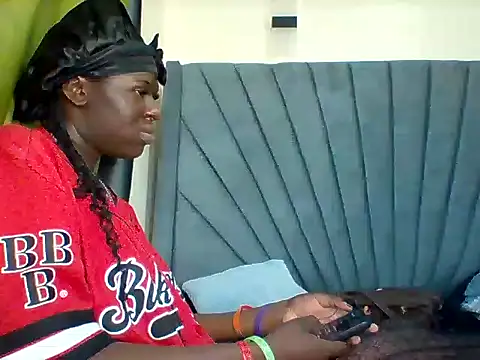 lovedoctor 12 online show from 07-13-26, 04:15