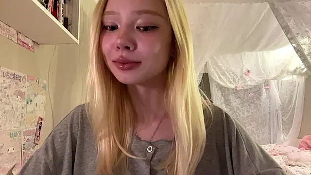 LinaFloww online show from 07-19-26, 07:50