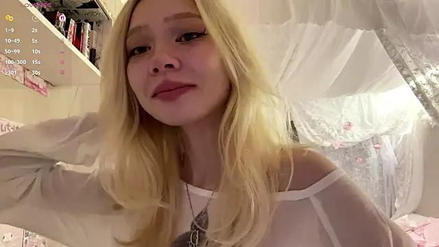 LinaFloww online show from 07-25-26, 09:01