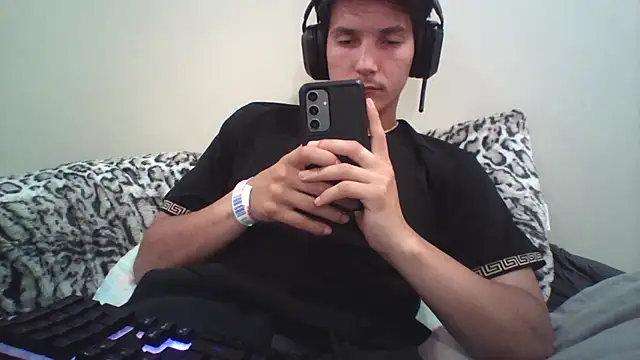 Nicks10in online show from 07-06-26, 03:36