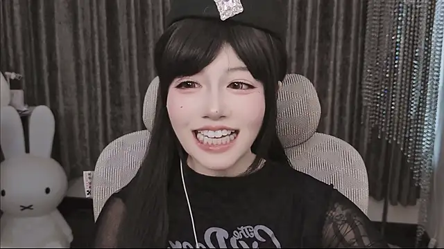 shine33-shuang online show from 07-12-26, 02:02