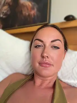 Crystal xox online show from 07-19-26, 06:33