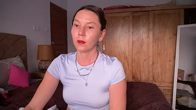 kittycat4you online show from 12-30-24, 10:10