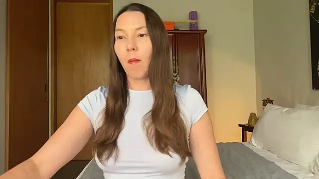 kittycat4you online show from 04-17-26, 05:43