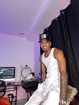 agrublack online show from 07-25-26, 03:37