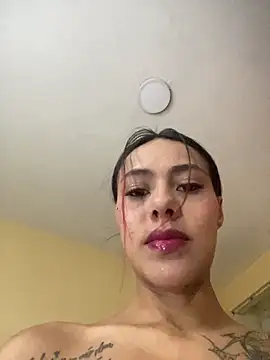 im Emily LS online show from 07-04-26, 07:09
