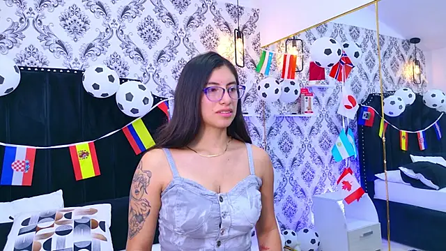 Snapshot of Lia_Nigth chatting on 07-16-26, 12:55 Lia Nigth online show from 07-16-26, 12:55