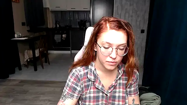 Snapshot of Reginasmilee chatting on 10-04-25, 01:14 Reginasmilee online show from 10-04-25, 01:14