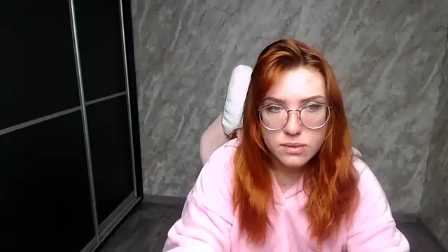 Reginasmilee online show from 02-02-26, 01:04