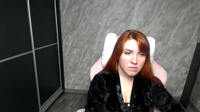 Reginasmilee online show from 02-06-26, 08:51