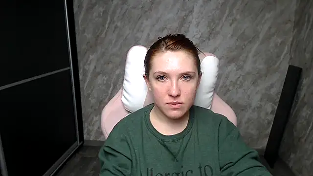 Reginasmilee online show from 02-19-26, 06:37