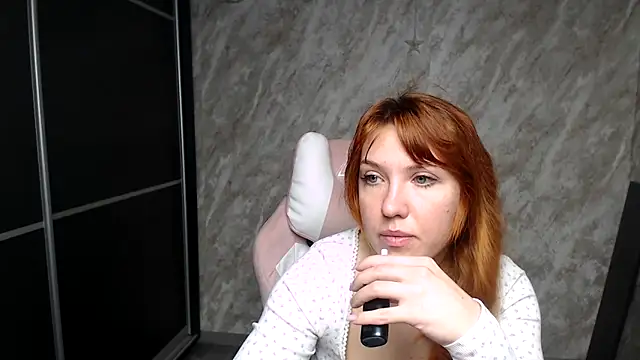 Reginasmilee online show from 02-24-26, 02:20