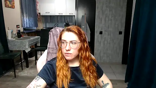 Reginasmilee online show from 04-23-26, 04:24