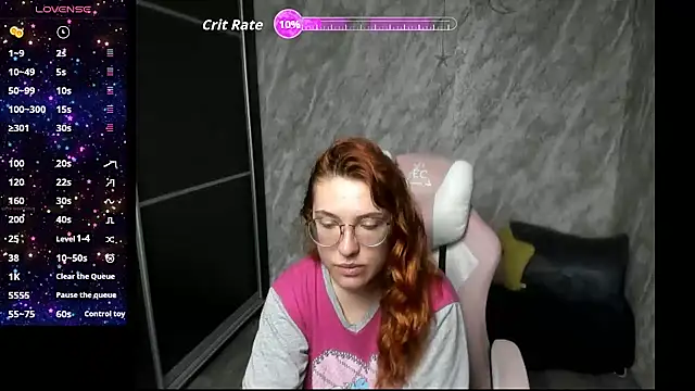Snapshot of Reginasmilee chatting on 06-05-26, 02:29 Reginasmilee online show from 06-05-26, 02:29