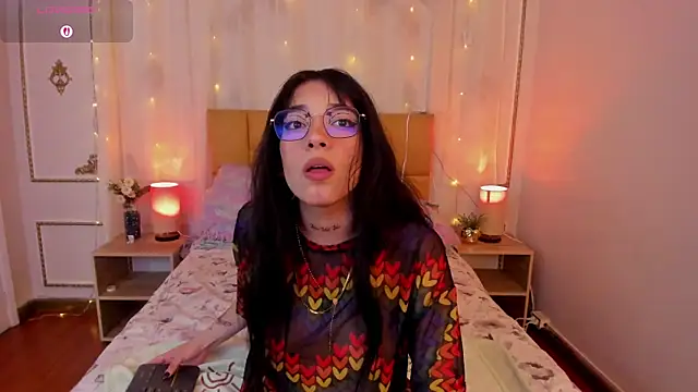 EmaLittle online show from 07-25-26, 03:48