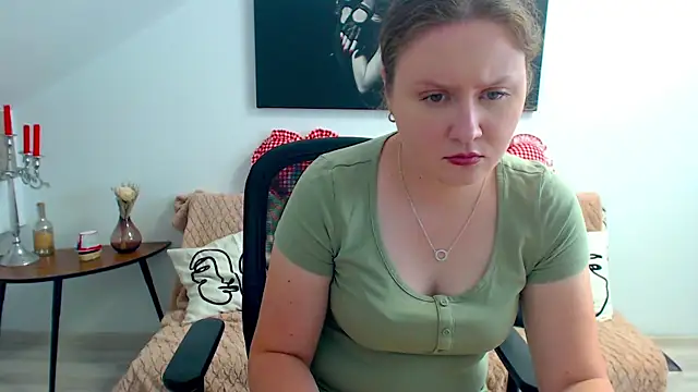 Snapshot of IrenneBates chatting on 07-06-26, 08:11 IrenneBates online show from 07-06-26, 08:11