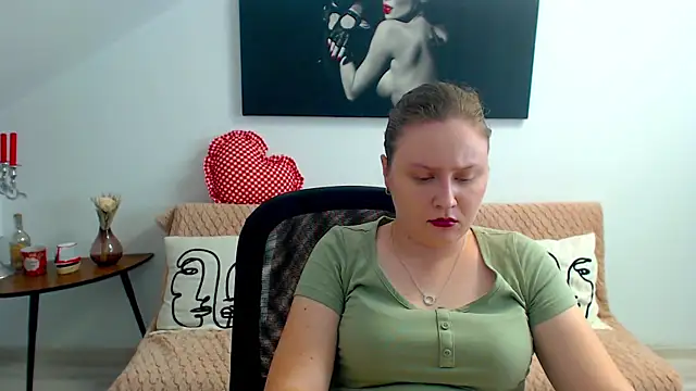 Snapshot of IrenneBates chatting on 07-17-26, 08:54 IrenneBates online show from 07-17-26, 08:54