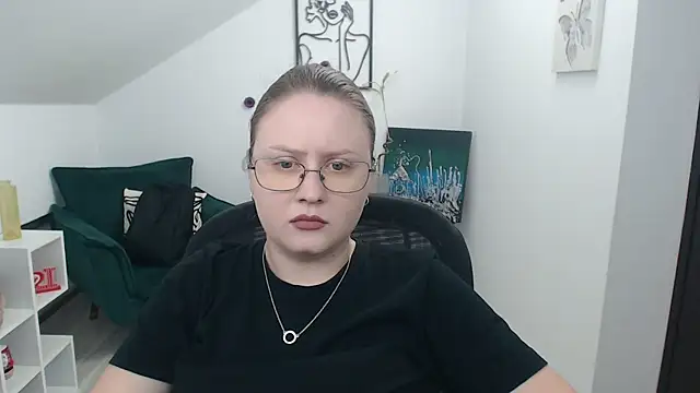Snapshot of IrenneBates chatting on 07-24-26, 09:51 IrenneBates online show from 07-24-26, 09:51