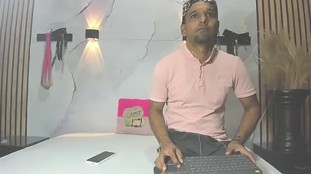 AxelAndMeredy online show from 07-25-26, 12:03