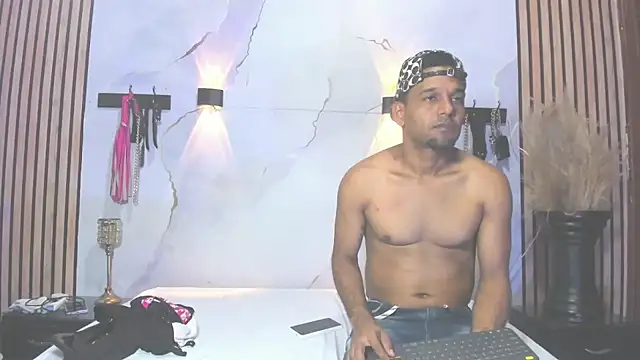 AxelAndMeredy online show from 07-27-26, 01:29