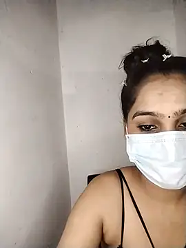 Snapshot of nikita-cam chatting on 07-19-26, 05:27 nikita-cam online show from 07-19-26, 05:27