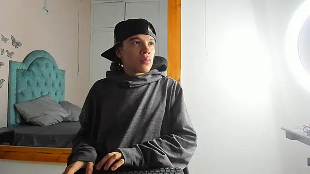 Charlie Latino online show from 07-05-26, 05:58