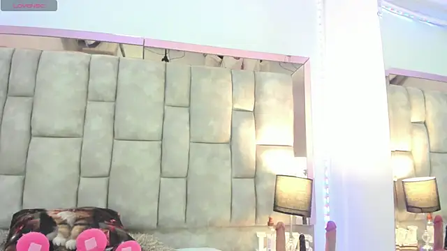 Emma Sandoval1 online show from 07-14-26, 08:03