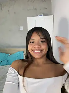 Robinzitaa online show from 07-18-26, 12:48