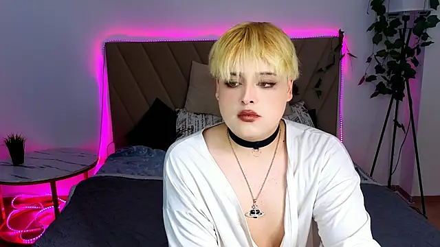 Princess Diana2 online show from 06-26-26, 08:13