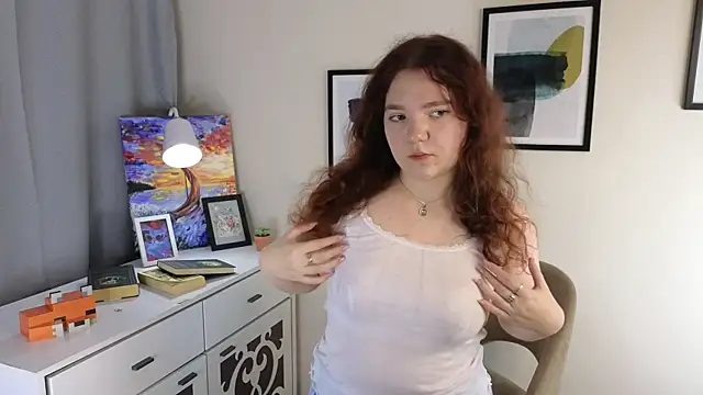Leah Thornton online show from 07-08-26, 02:32