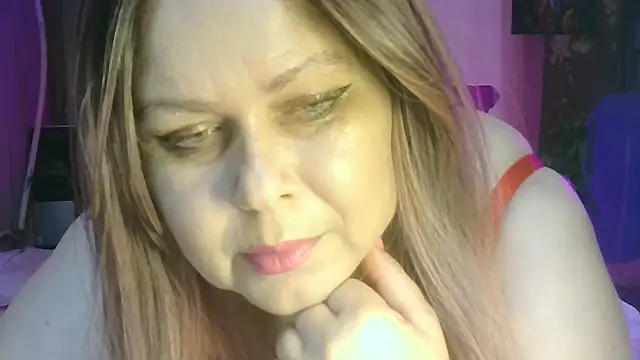 Roksolana5398 online show from 07-10-26, 12:41