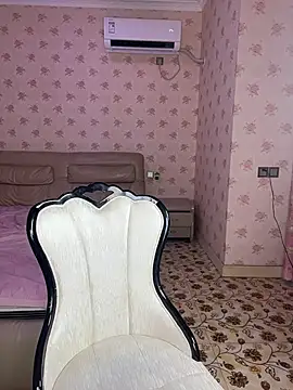 YiYi-2026 online show from 07-25-26, 12:36