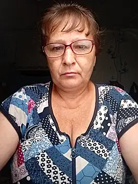 NikolettaLove077 online show from 07-05-26, 07:15