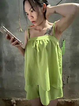 MiuMiu-Babyy online show from 06-30-26, 10:55