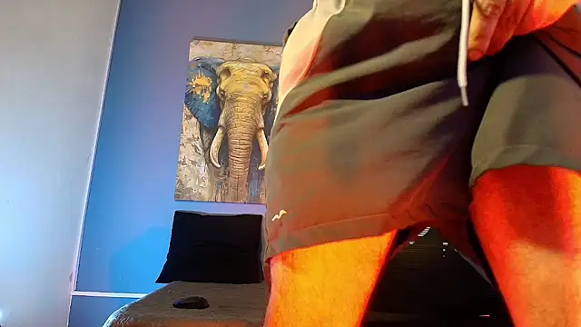 pigbananax online show from 07-03-26, 01:01