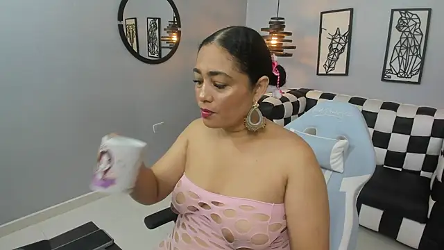 Mila Deepthroat online show from 07-02-26, 04:07