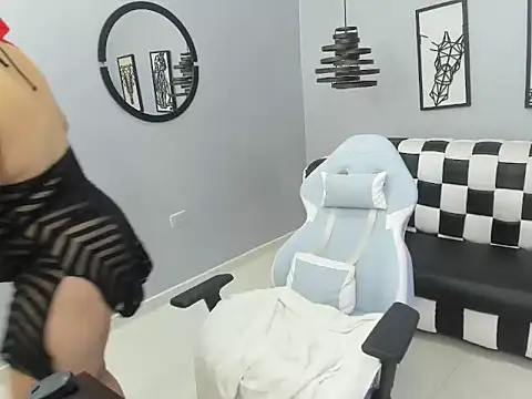Mila Deepthroat online show from 07-05-26, 04:19