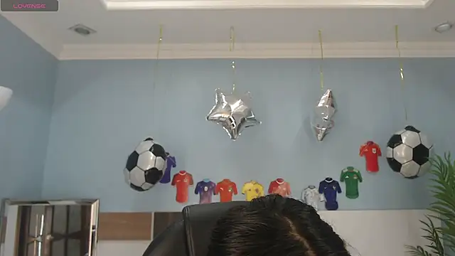 salome veles online show from 07-15-26, 07:52