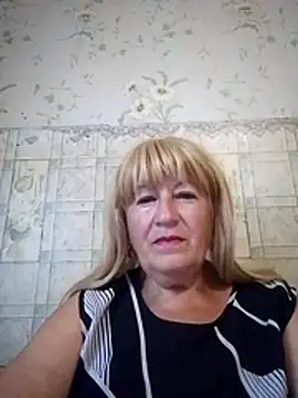 EmmaSwan555 online show from 07-14-26, 03:51