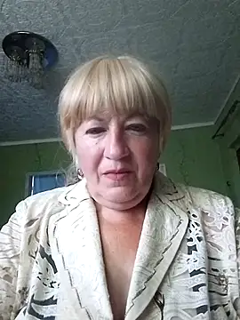 EmmaSwan555 online show from 07-18-26, 04:00