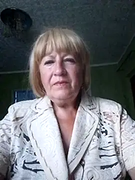EmmaSwan555 online show from 07-20-26, 04:09
