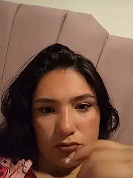 michellee444 online show from 07-13-26, 04:26