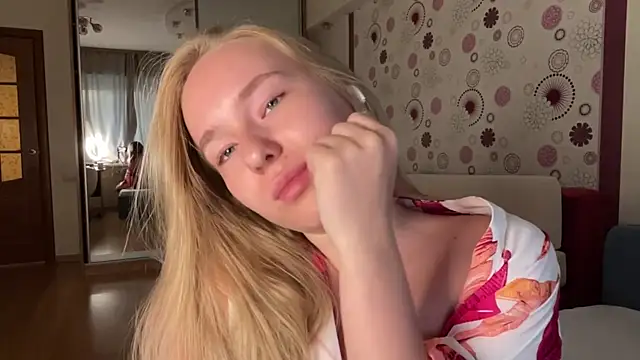 AmeliaOakheart online show from 07-20-26, 03:58